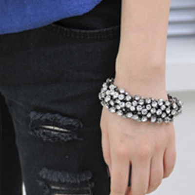 ��ǰ�̹���